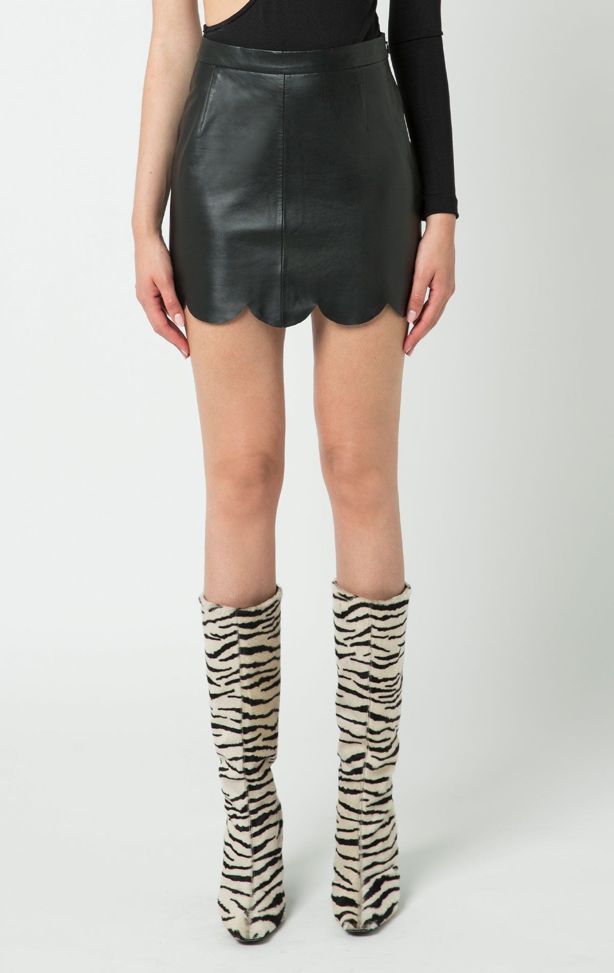 Lara Skirt Black Leather - Silvia Astore